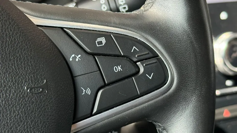 RENAULT Megane Megane 1.3 TCe FAP Intens