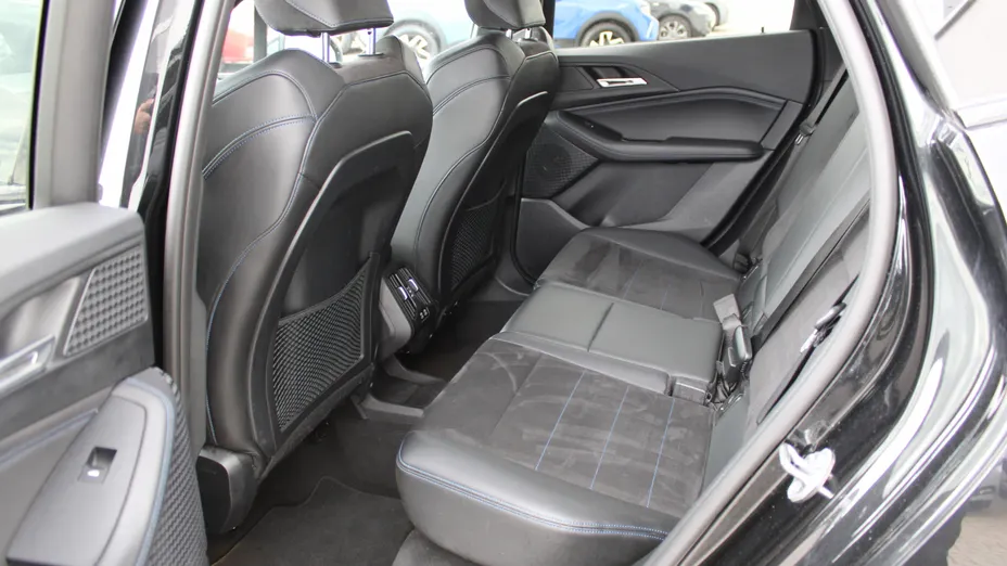 BMW Seria 2 218i M Sport sport-aut