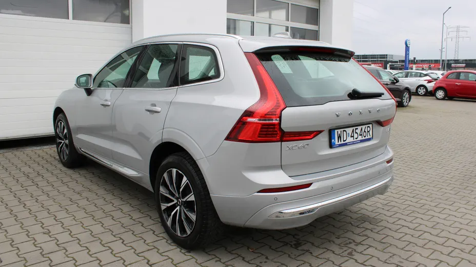 VOLVO XC60 XC60 B4 D AWD Plus Bright aut