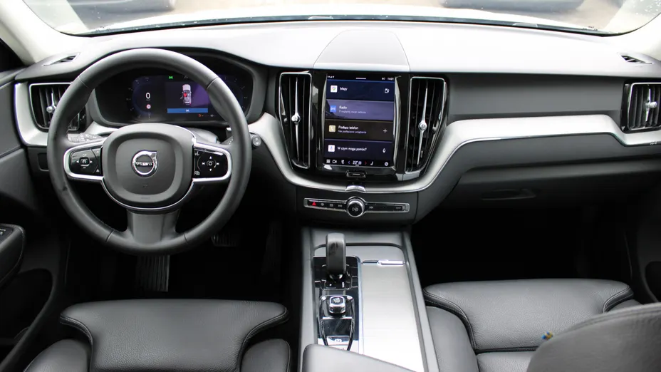 VOLVO XC60 XC60 B4 D AWD Plus Bright aut