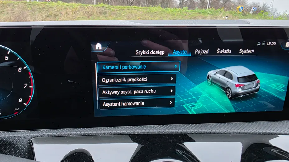 MERCEDES-BENZ A Klasa A 250 7G-DCT AMG Line