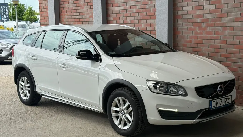 VOLVO V60 V60 CC T5 AWD Kinetic
