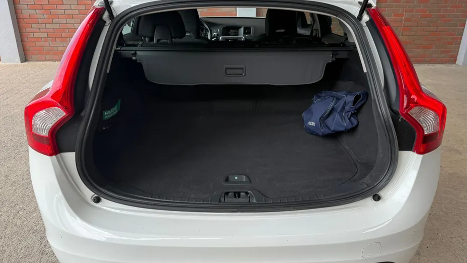 VOLVO V60 V60 CC T5 AWD Kinetic