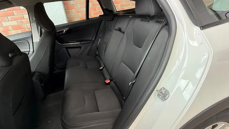 VOLVO V60 V60 CC T5 AWD Kinetic