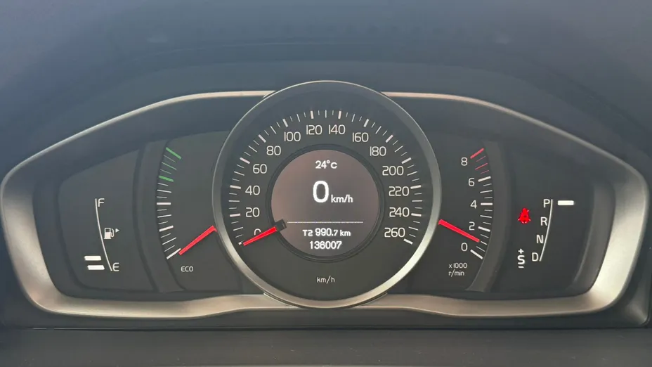 VOLVO V60 V60 CC T5 AWD Kinetic