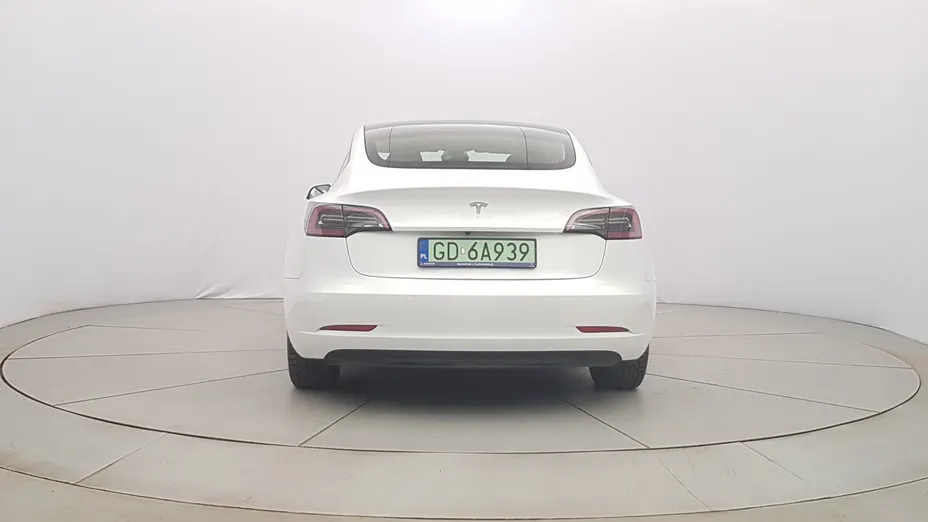TESLA Model 3 3 RWD