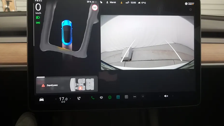 TESLA Model 3 3 RWD