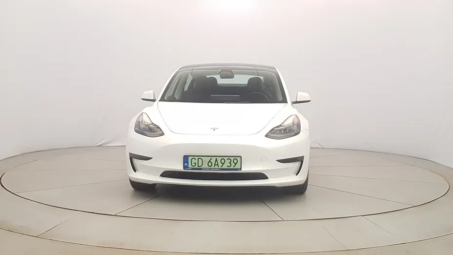 TESLA Model 3 3 RWD