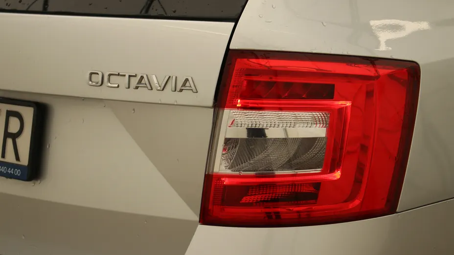 SKODA Octavia Octavia 2.0 TDI SCR Ambition