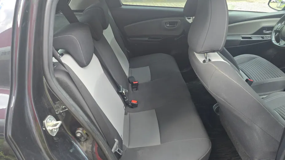 TOYOTA Yaris Yaris 1.5 Premium