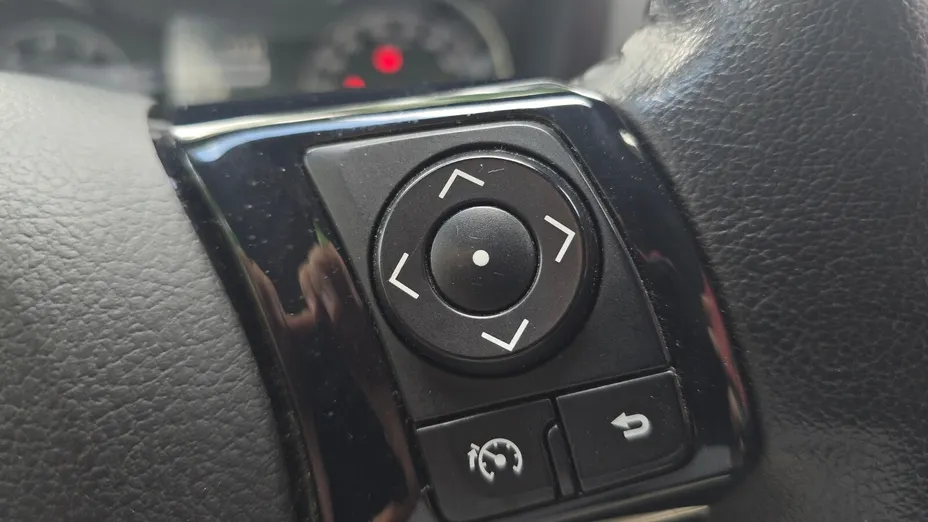 TOYOTA Yaris Yaris 1.5 Premium