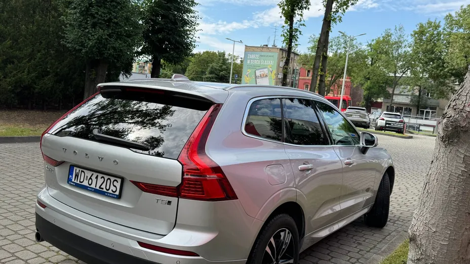 VOLVO XC60 XC60 T5 GPF AWD Momentum aut