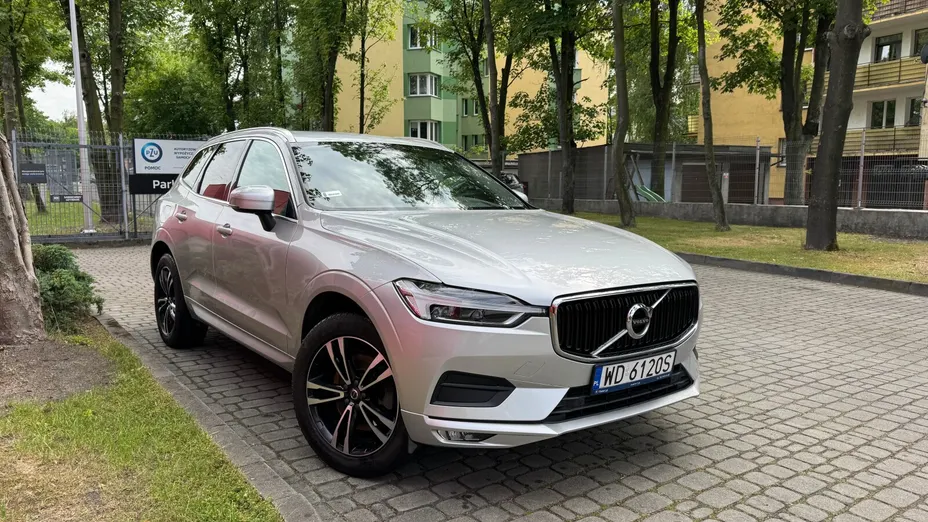 VOLVO XC60 XC60 T5 GPF AWD Momentum aut