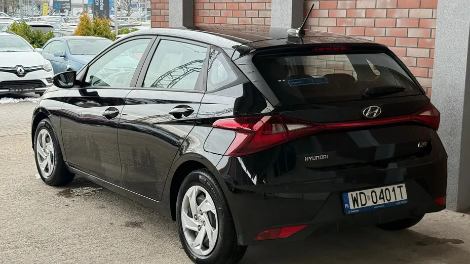 HYUNDAI i20 i20 1.2 Pure