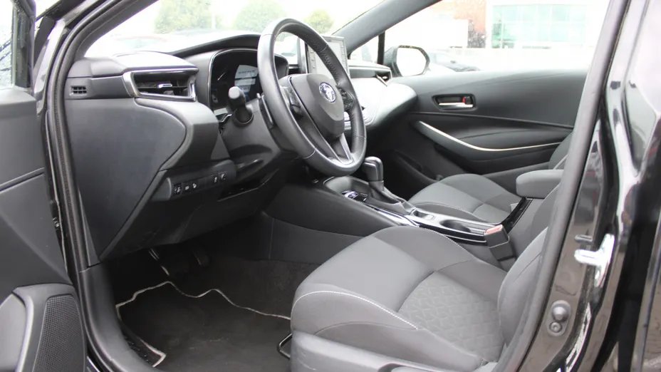 TOYOTA Corolla Corolla 2.0 Hybrid Comfort