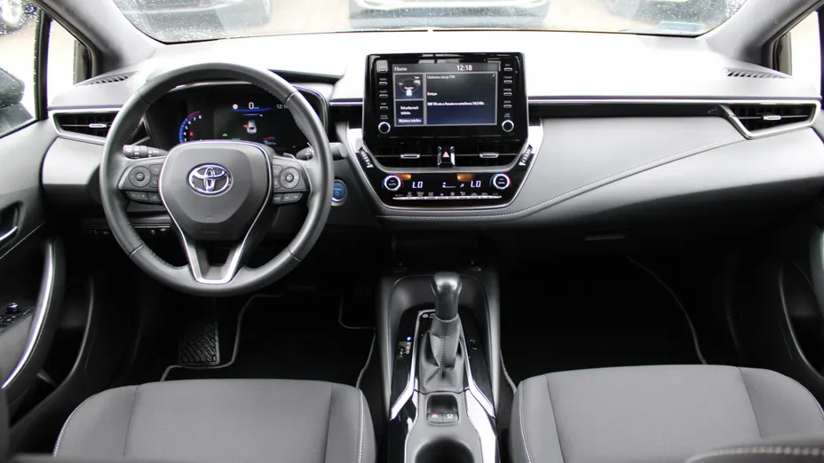 TOYOTA Corolla Corolla 2.0 Hybrid Comfort