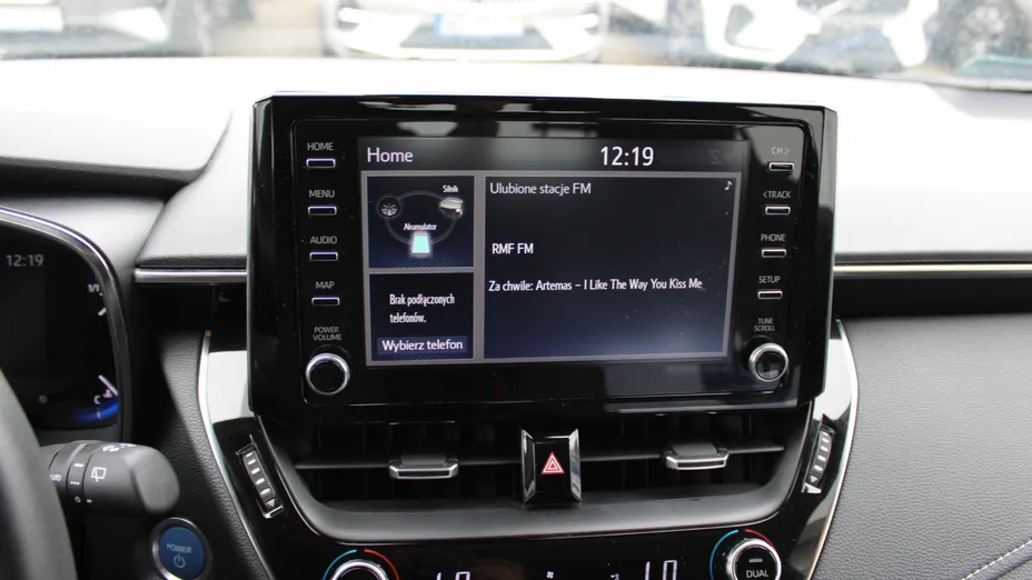 TOYOTA Corolla Corolla 2.0 Hybrid Comfort