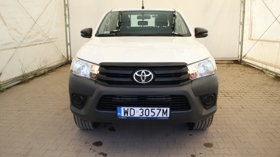 TOYOTA HiLux Hilux 2.4 D-4D Double Cab DLX 4x4