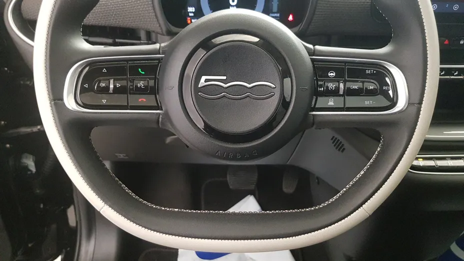 FIAT 500 500 42 kWh La Prima