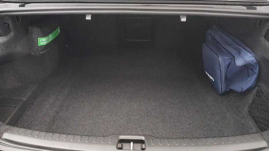 VOLVO S60 S60 B4 B Plus Bright aut