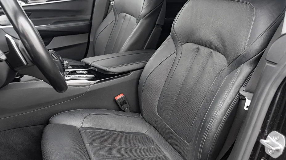 BMW Seria 6 640i xDrive Luxury Line sport-aut