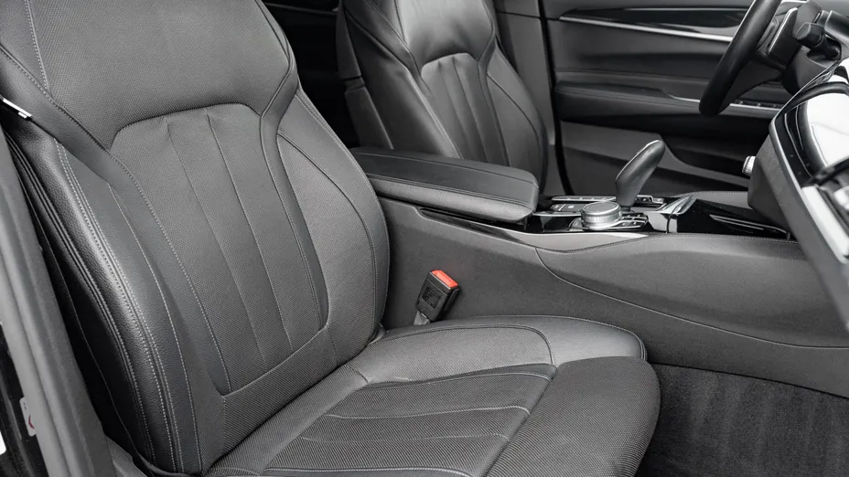 BMW Seria 6 640i xDrive Luxury Line sport-aut