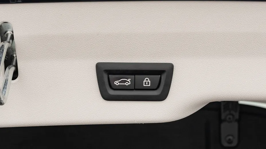 BMW Seria 6 640i xDrive Luxury Line sport-aut