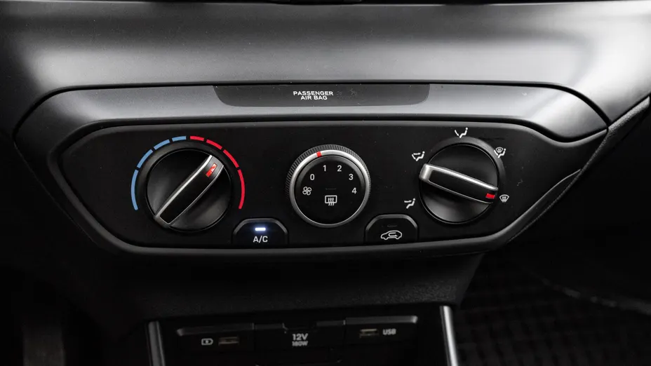 HYUNDAI i20 i20 1.2 Pure