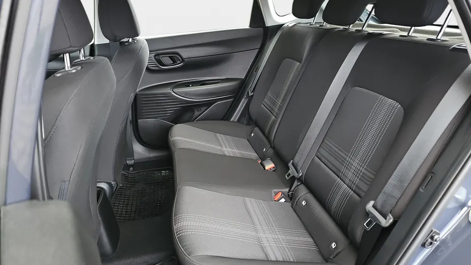 HYUNDAI i20 i20 1.2 Pure