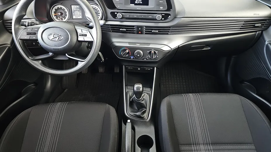 HYUNDAI i20 i20 1.2 Pure