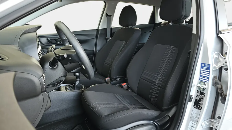 HYUNDAI i20 i20 1.2 Pure