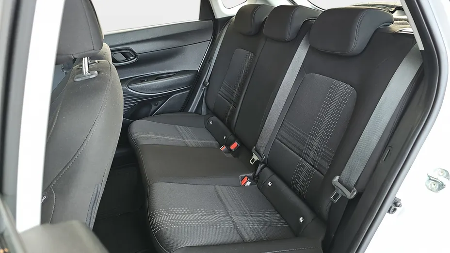 HYUNDAI i20 i20 1.2 Pure