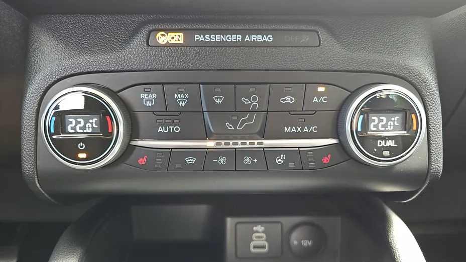 FORD Kuga Kuga 1.5 EcoBoost FWD Titanium