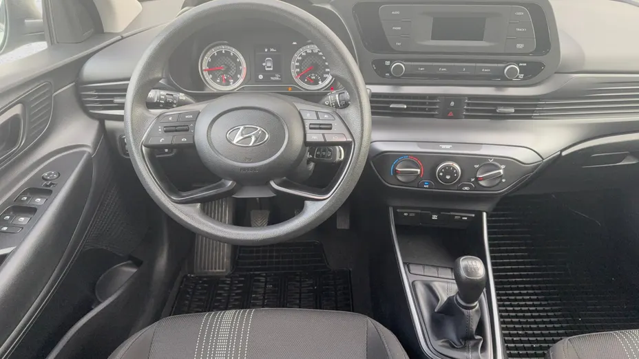 HYUNDAI i20 i20 1.2 Pure