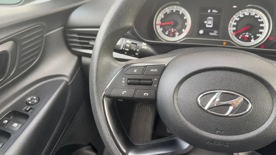 HYUNDAI i20 i20 1.2 Pure