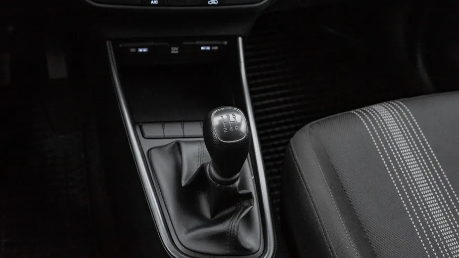 HYUNDAI i20 i20 1.2 Pure