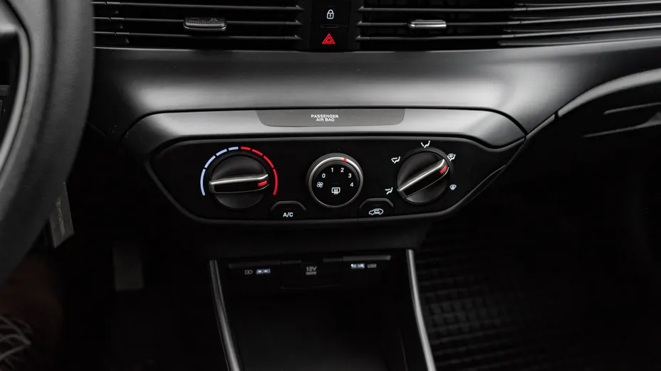 HYUNDAI i20 i20 1.2 Pure