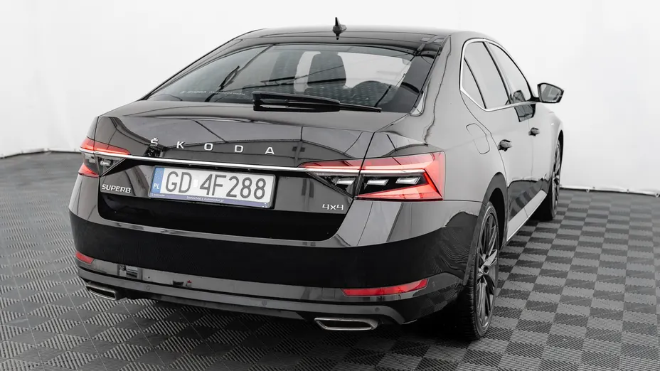 SKODA Superb Superb 2.0 TSI 4x4 L&K DSG