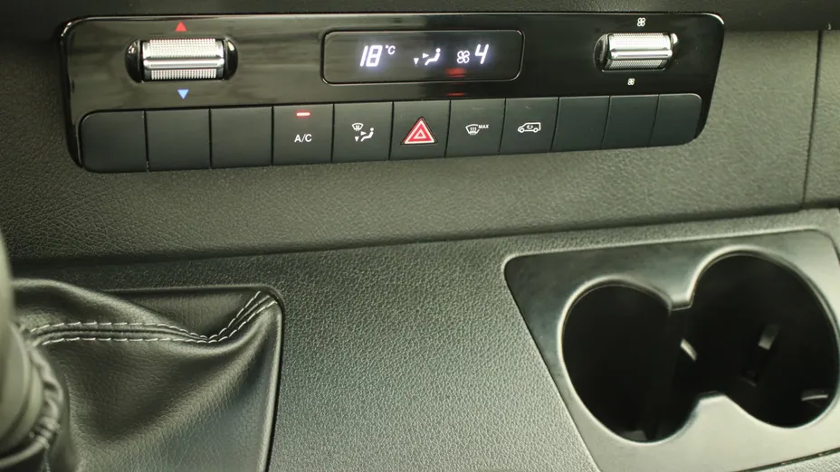 MERCEDES-BENZ Sprinter Sprinter 315 CDI 907.135