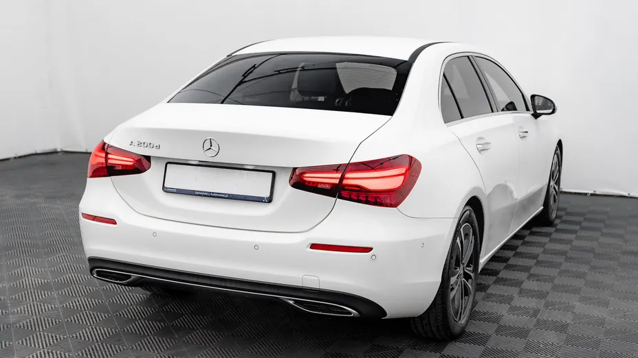 MERCEDES-BENZ A Klasa A 200 d Progressive 8G-DCT
