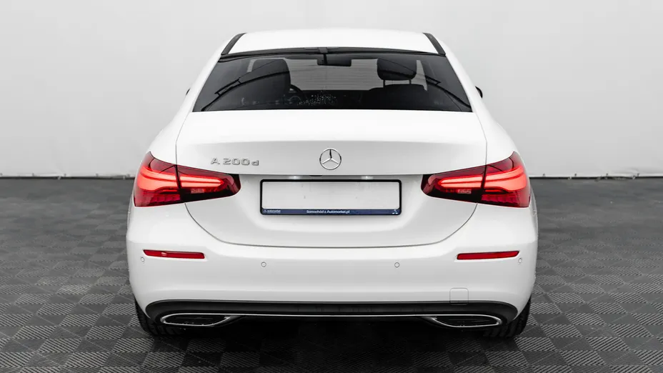 MERCEDES-BENZ A Klasa A 200 d Progressive 8G-DCT