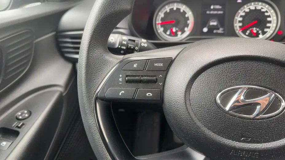 HYUNDAI i20 i20 1.2 Pure