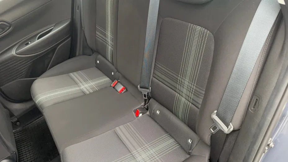 HYUNDAI i20 i20 1.2 Pure