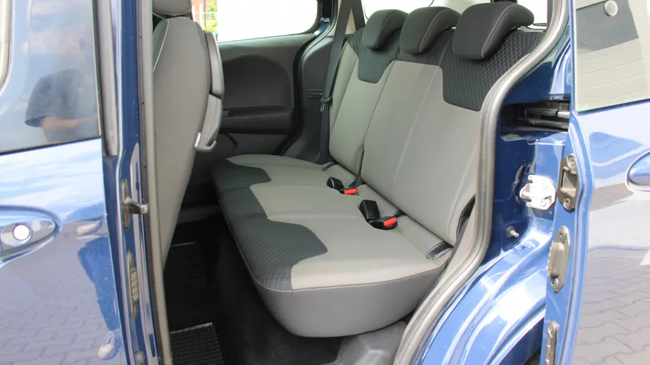 FORD Tourneo Courier Tourneo Courier 1.5 TDCi Trend