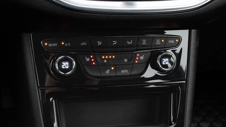 OPEL Astra Astra V 1.2 T Elegance S&S