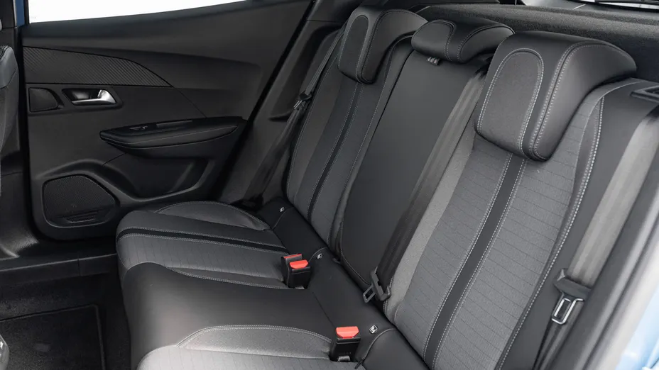 PEUGEOT 2008 2008 1.2 PureTech Allure Pack S&S EAT8