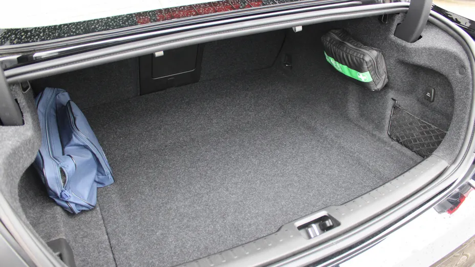 VOLVO S60 S60 B4 B Plus Bright aut