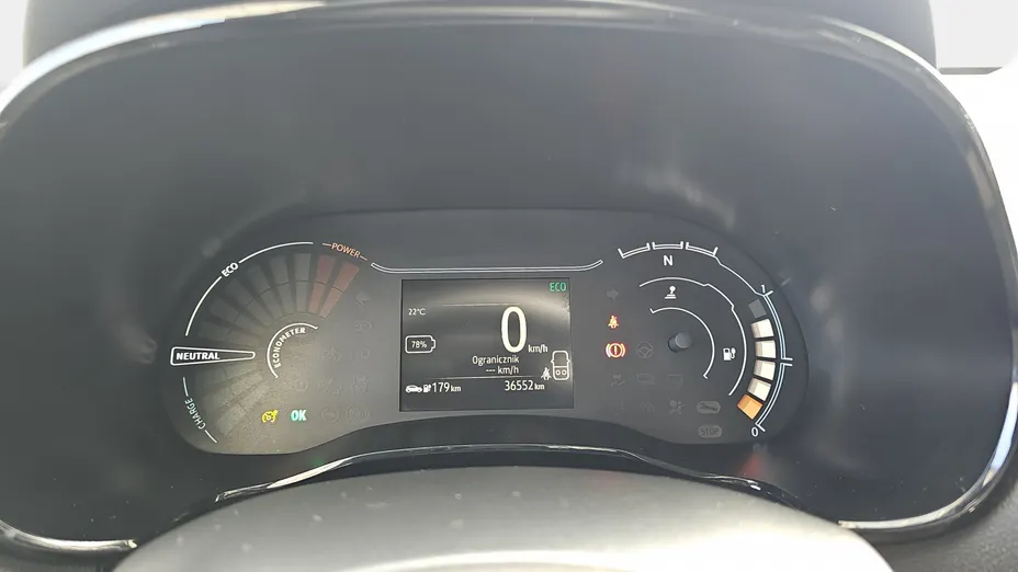 DACIA Spring Spring 27.4kWh Essential