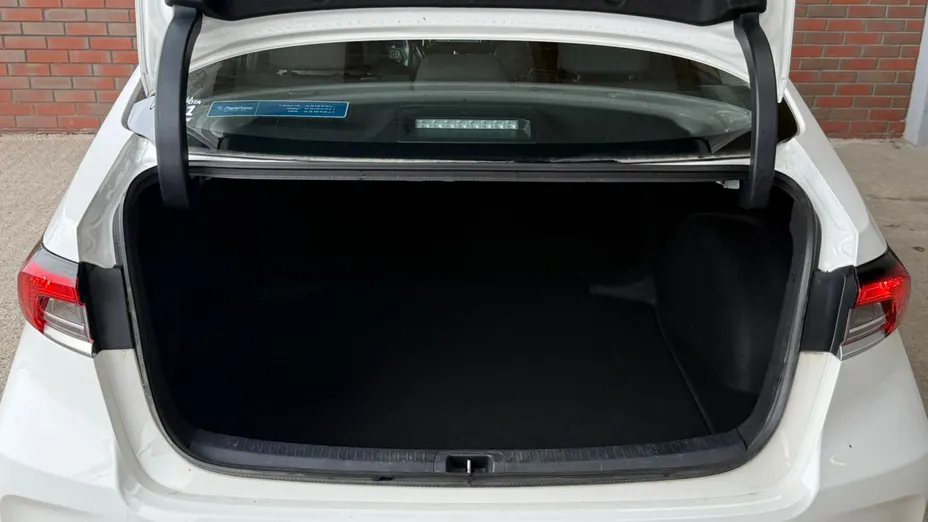 TOYOTA Corolla Corolla 1.5 Comfort