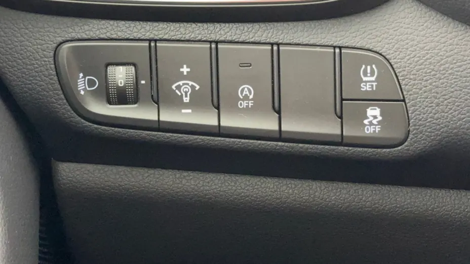 HYUNDAI i30 i30 1.0 T-GDI Modern